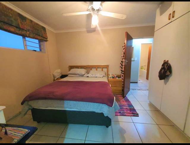 2 BEDROOM HOUSE FOR SALE IN BELLVILLE CENTRAL